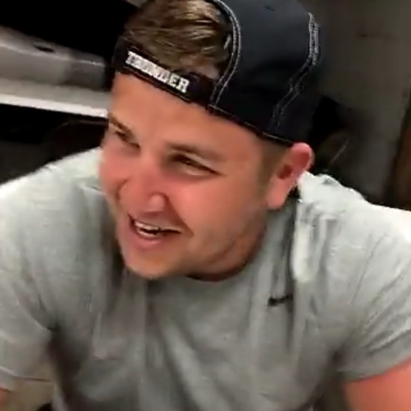 Profile Picture of Nick Elston (@nick5514) on Poshmark