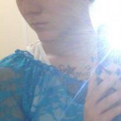 Profile Picture of Amber Lynn (@AmberEgHatchLyn) on Twitter