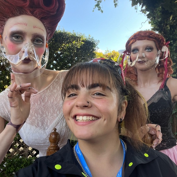 Profile Picture of Ella Raitano (@ellaray18) on Poshmark