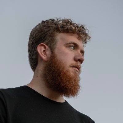 Profile Picture of Jonathan Murray (@murrdog2000) on Twitter