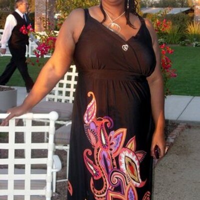 Profile Picture of Rayna Walker (@raynadwalker) on Twitter