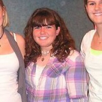 Profile Picture of Elizabeth Capper (@Capper_Crunch) on Twitter
