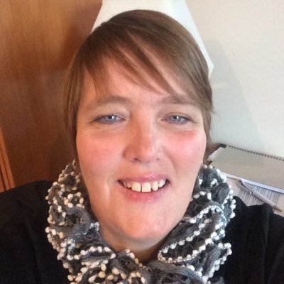 Profile Picture of Lynda Frisby (@@frisbob) on Twitter