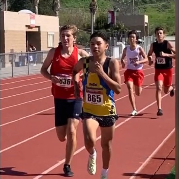 Profile Picture of Richard Olivares (@p1chie) on Poshmark