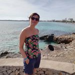 Profile Picture of Ali Howell (@ali.e.howell) on Instagram