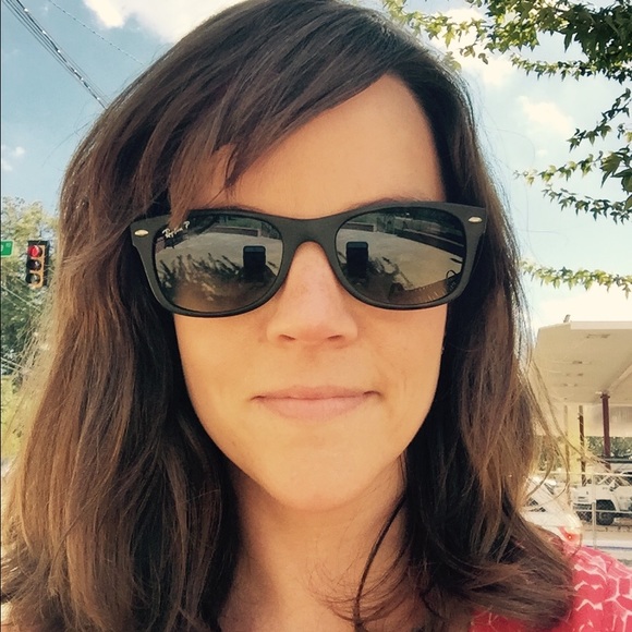 Profile Picture of Jaime Sharp (@jaimers219) on Poshmark