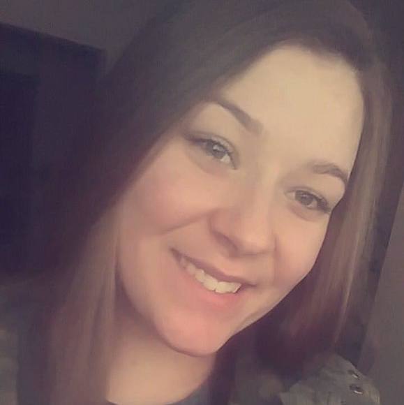 Profile Picture of Kiley Allen (@kiley_devin) on Poshmark