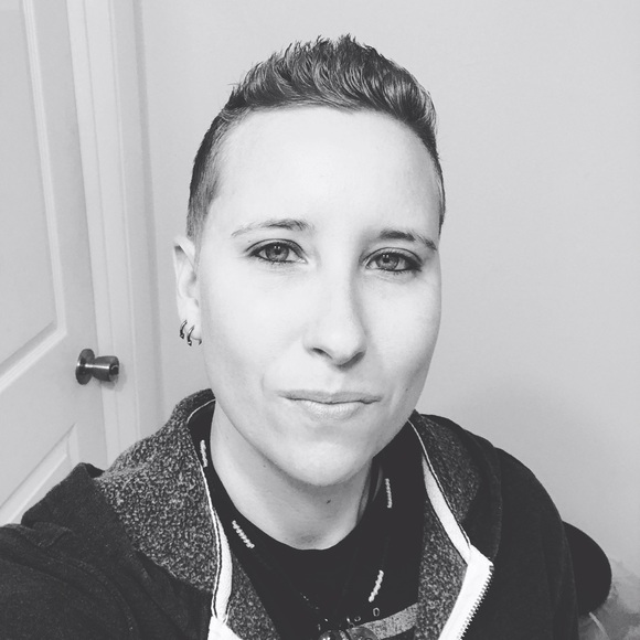 Profile Picture of Brandy Thomas-st joseph (@brabbit1983) on Poshmark