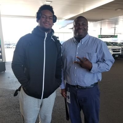 Profile Picture of Ken Black (@Money10000_____) on Twitter