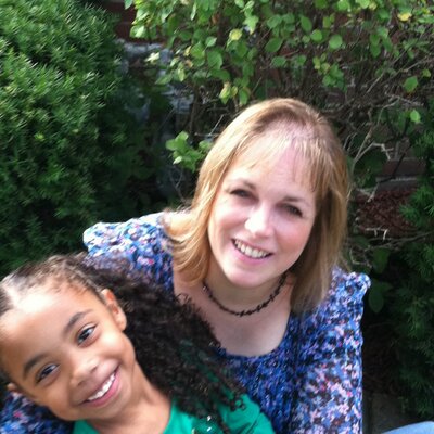 Profile Picture of Mary Holmes (@MomplesMae) on Twitter