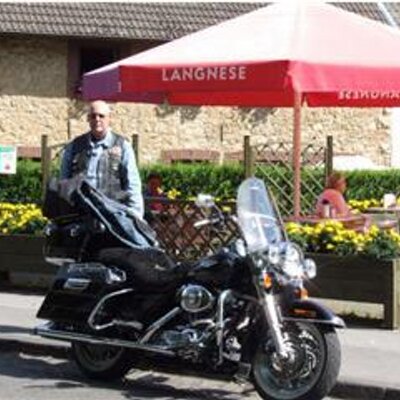 Profile Picture of Steve Hammonds (@swoop1953) on Twitter