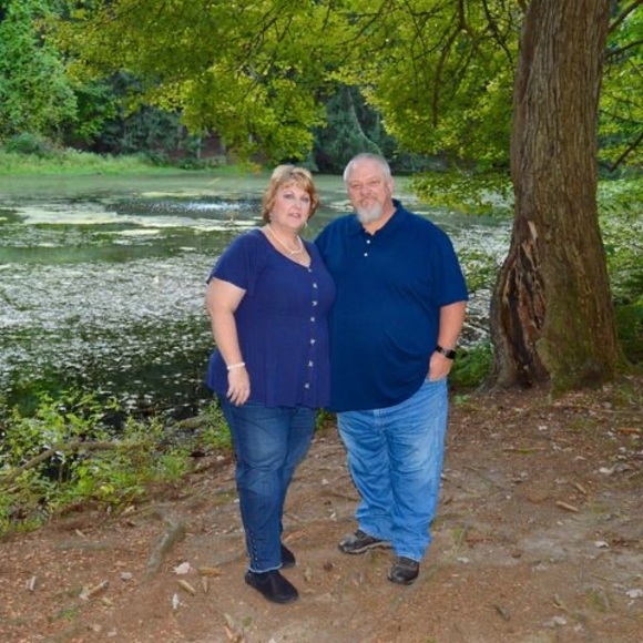 Profile Picture of Debbie Alexander (@3602alex) on Poshmark