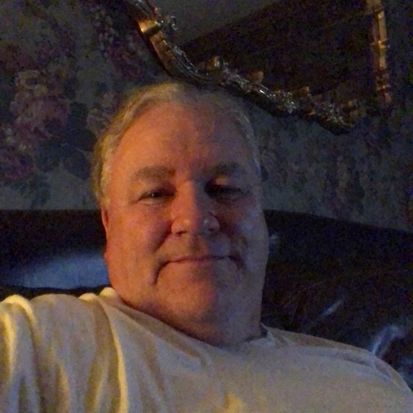 Profile Picture of Curt Degroff (@vtailmax02) on Poshmark