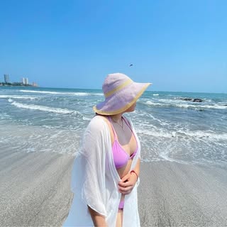 Profile Picture of Ana Baker (@_anabaker) on Instagram