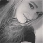 Profile Picture of Bernadette (@goofylaughterrocks) on Instagram