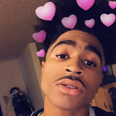 Profile Picture of Lorenzo Bell (@LorenzoBell27) on Twitter