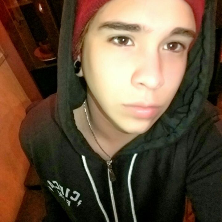 Profile Picture of Gian Aviles (@gioaviles12) on Tiktok