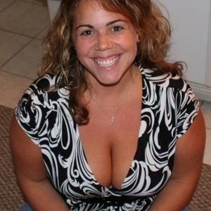 Profile Picture of Renee Quinn (@reneequinn) on Myspace