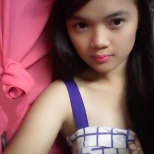 Profile Picture of Iris Bella Pena (@Bella1528Jb) on Twitter