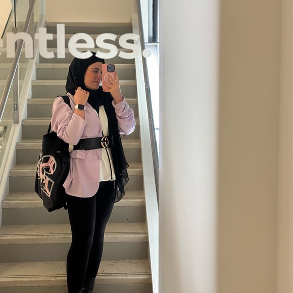 Profile Picture of Malaak Chabaan (@malaakchabaan) on Poshmark