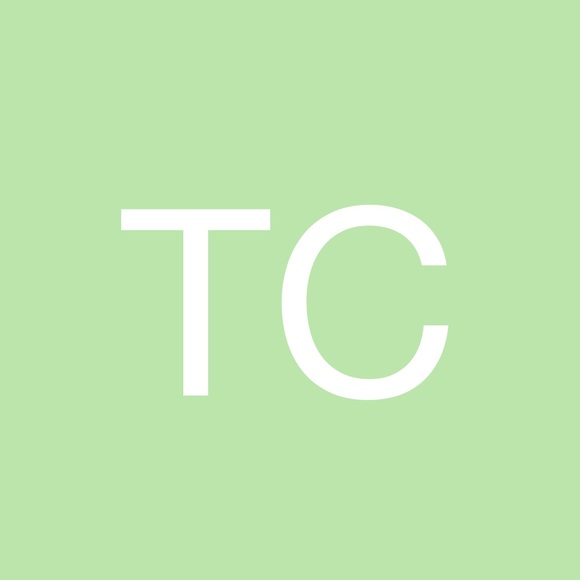 Profile Picture of Tamara Clements (@tamaraa4km7x7) on Poshmark