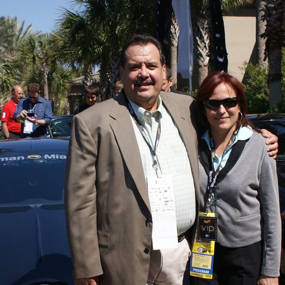 Profile Picture of Carmen e. Vallellanes (@enidvalle11) on Poshmark