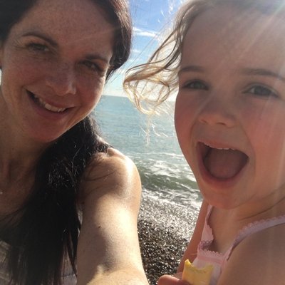 Profile Picture of Jo Nevett (@NevettJo) on Twitter