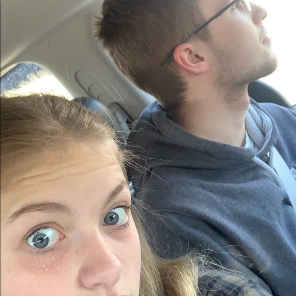 Profile Picture of Aaliyah Thompson (@aaliyahthomp886) on Poshmark