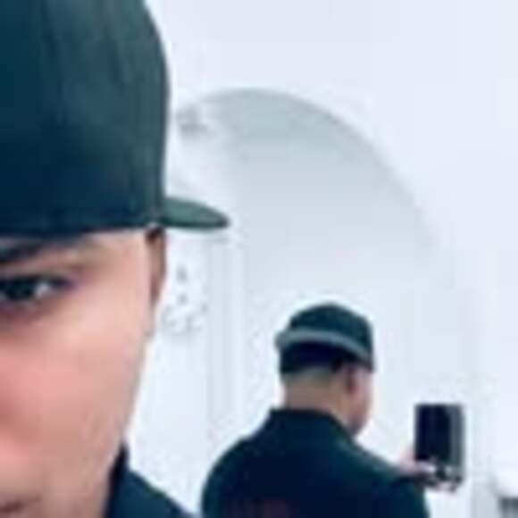 Profile Picture of David Cordova (@davidcordova924) on Poshmark