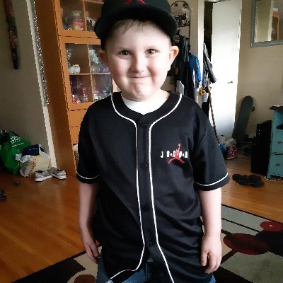 Profile Picture of Amy Michaud (@AmyMichaud8) on Twitter