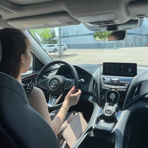 Profile Picture of Ngan Phan (@nganphan860) on Poshmark