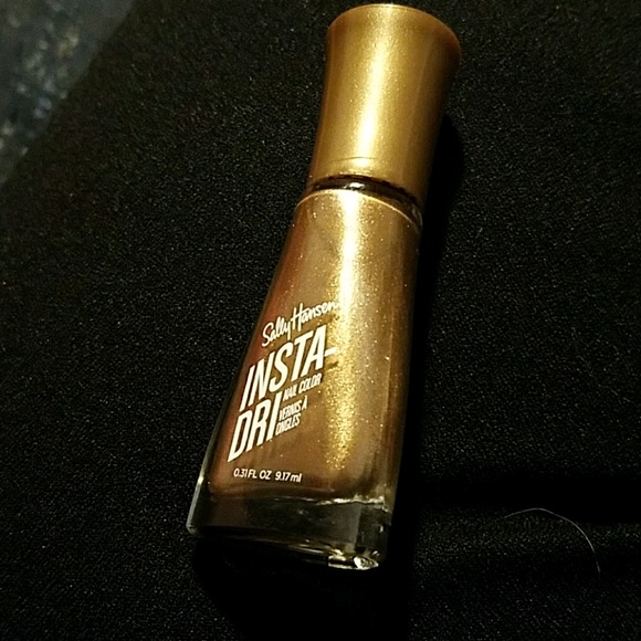 Profile Picture of Debbie Pepperman (@debbiepepperman) on Poshmark