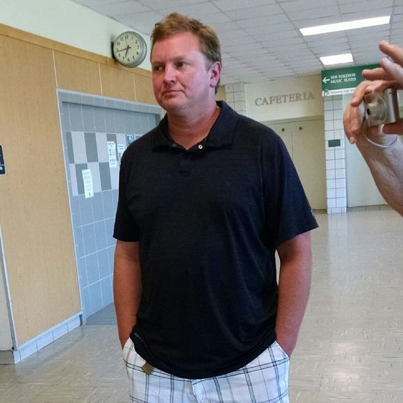 Profile Picture of John Kuhn (@johnqn) on Poshmark