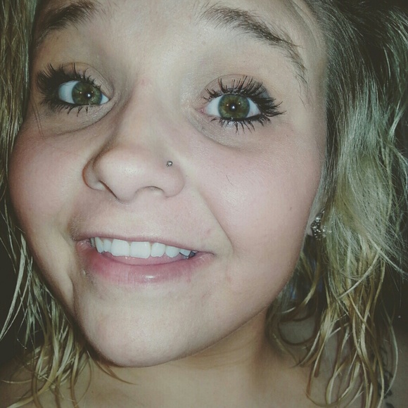 Profile Picture of Paige Layne (@layne90) on Poshmark