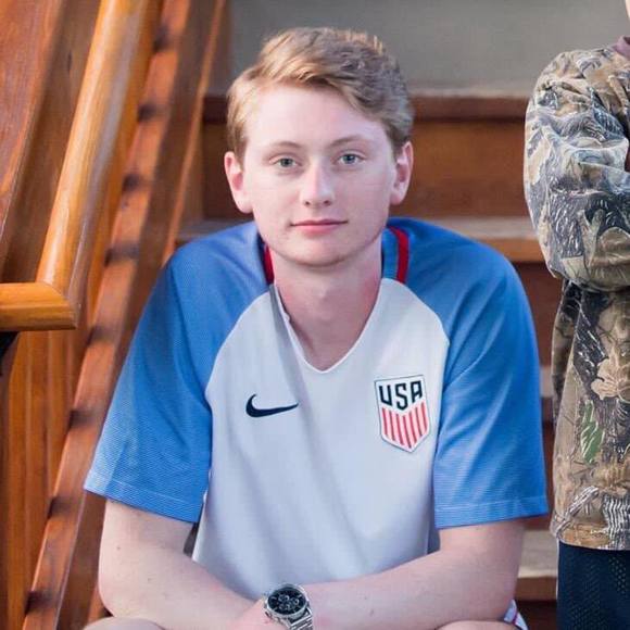 Profile Picture of Peyton Dressor (@pmdressor) on Poshmark