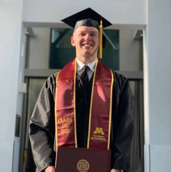 Profile Picture of Jake Beaver (@beavergecko) on Poshmark