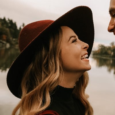 Profile Picture of Tabs 🌻 (@tabithawright17) on Twitter