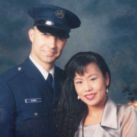 Aida Hyczko - Poshmark Profile Picture of Aida Hyczko (@one2kno) on Poshmark