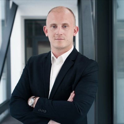 Profile Picture of Jonathan Howse (@Howse4Howse) on Twitter