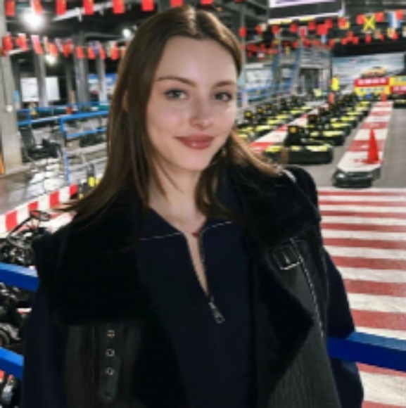 Profile Picture of Grriffin Frantum (@frantumgrriffin) on Poshmark