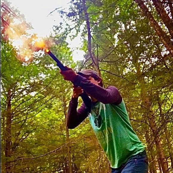 Profile Picture of Cory Hinchliffe (@coryhinchliffe) on Poshmark