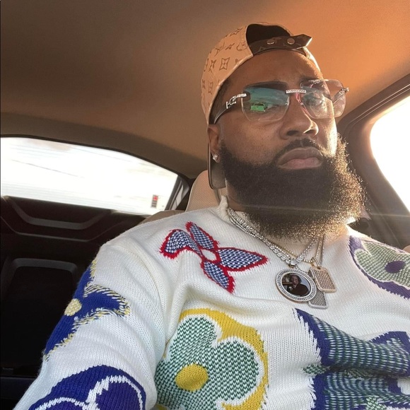 Profile Picture of William Coyle (@williamcoyle) on Poshmark