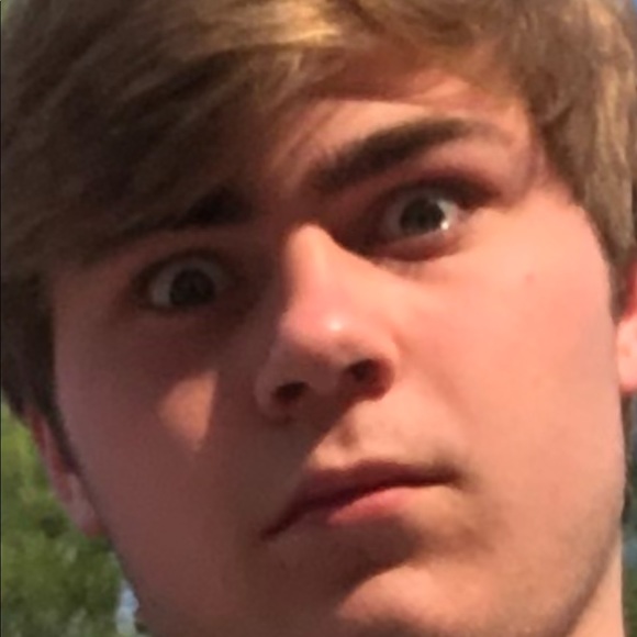Profile Picture of James Grobety (@grobetyj) on Poshmark