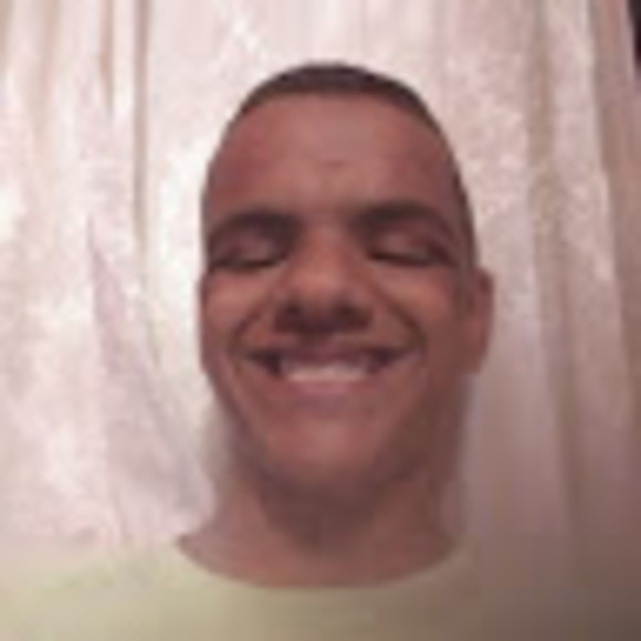 Profile Picture of Kevin Arthur (@kevinarthur613) on Poshmark
