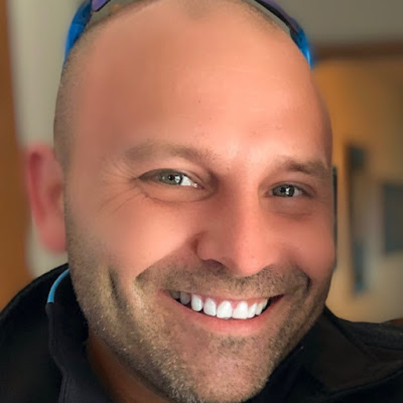 Profile Picture of Joe Hanlon (@jh517k) on Poshmark