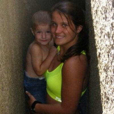 Profile Picture of Robyn Mcfetters (@rjmcfetters) on Twitter