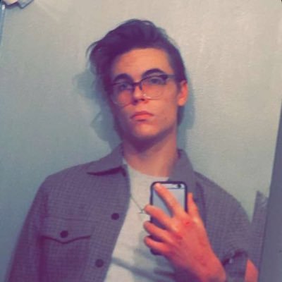 Profile Picture of Matthew Burrows (@misty_bluu08) on Twitter