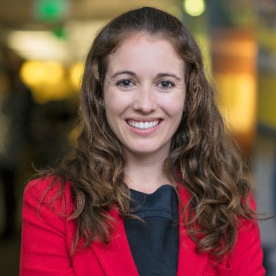 Profile Picture of Lisa Curtis (@lisacurtis) on Twitter