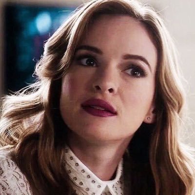 Profile Picture of Alice Simmons. (@KeenSimpatico) on Twitter