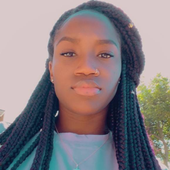 Profile Picture of Jamelah Grate (@jamelahgrate) on Poshmark